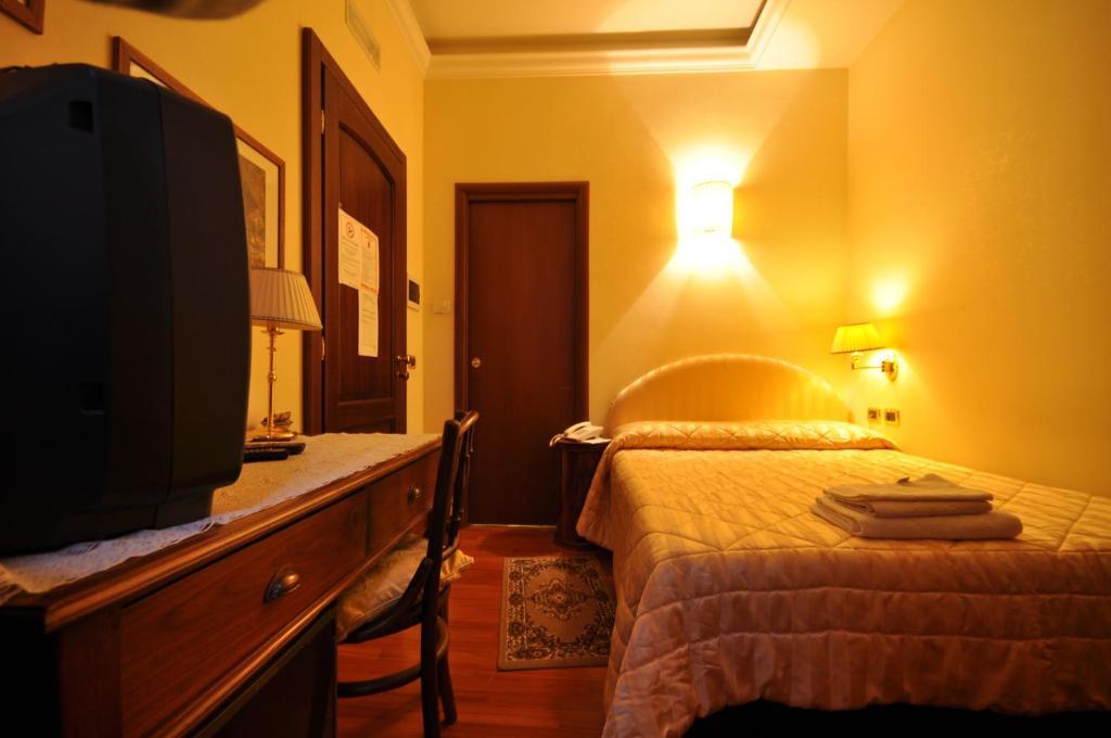 Gæstehus Casale De Santis 2*